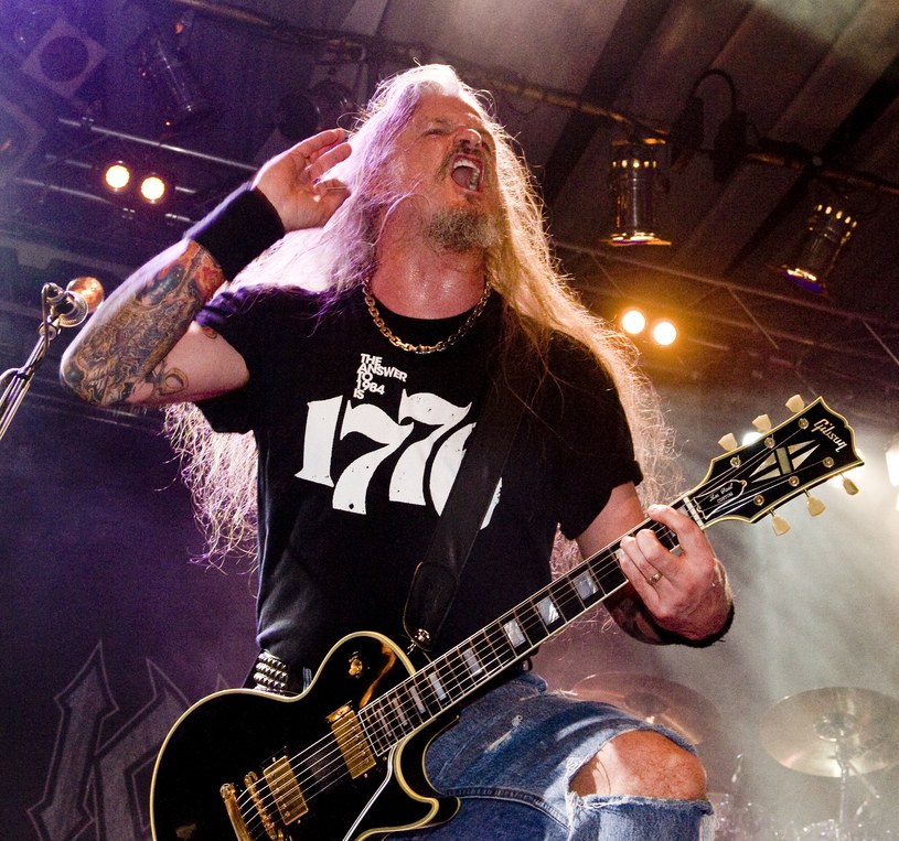 Jon Schaffer, gitarzysta metalowego zespołu Iced Earth, został aresztowany. Postawiono mu sześć zarzutów. 