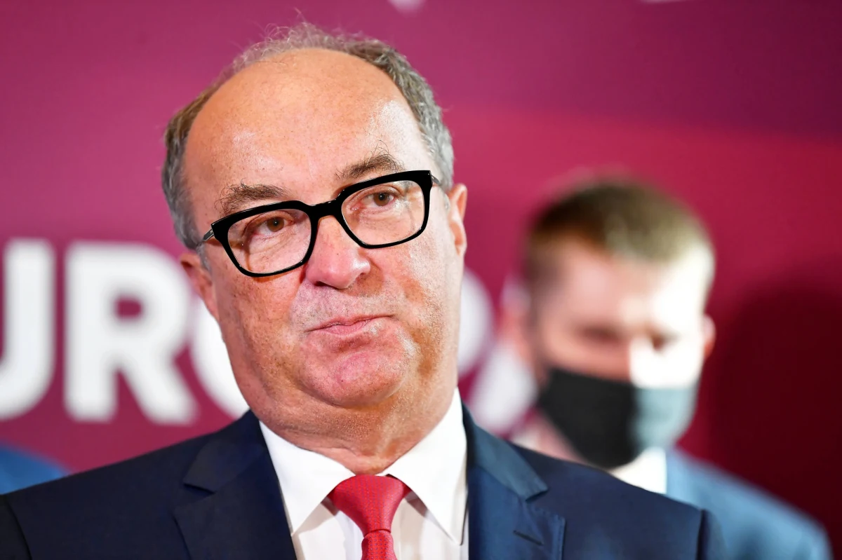 Wicemarszałek Sejmu Włodzimierz Czarzasty z Lewicy poinformował o pozytywnym wyniku testu na obecność koronwirusa. Polityk obecnie przebywa na kwarantannie.