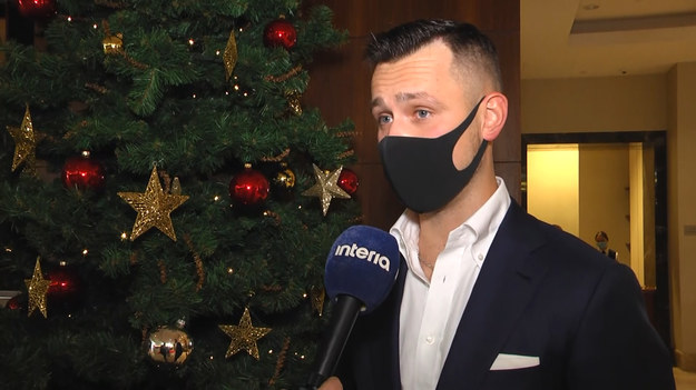 Nasz plan startowy zakłada póki co udział we wszystkich największych turniejach rangi WTA. W trakcie sezonu będziemy monitorować Igę, jej wysiłek, jak się czuje, czy jest zdrowa. Będziemy tym trochę manipulować - mówi w rozmowie z Interią Piotr Sierzputowski, trener Igi Świątek.