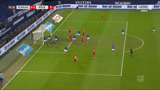 W 17. kolejce Bundesligi drużyna Schalke 04 Gelsenkirchen podejmowała 1. FC Koeln. Mecz zakończył się zwycięstwem gości 2-1. 