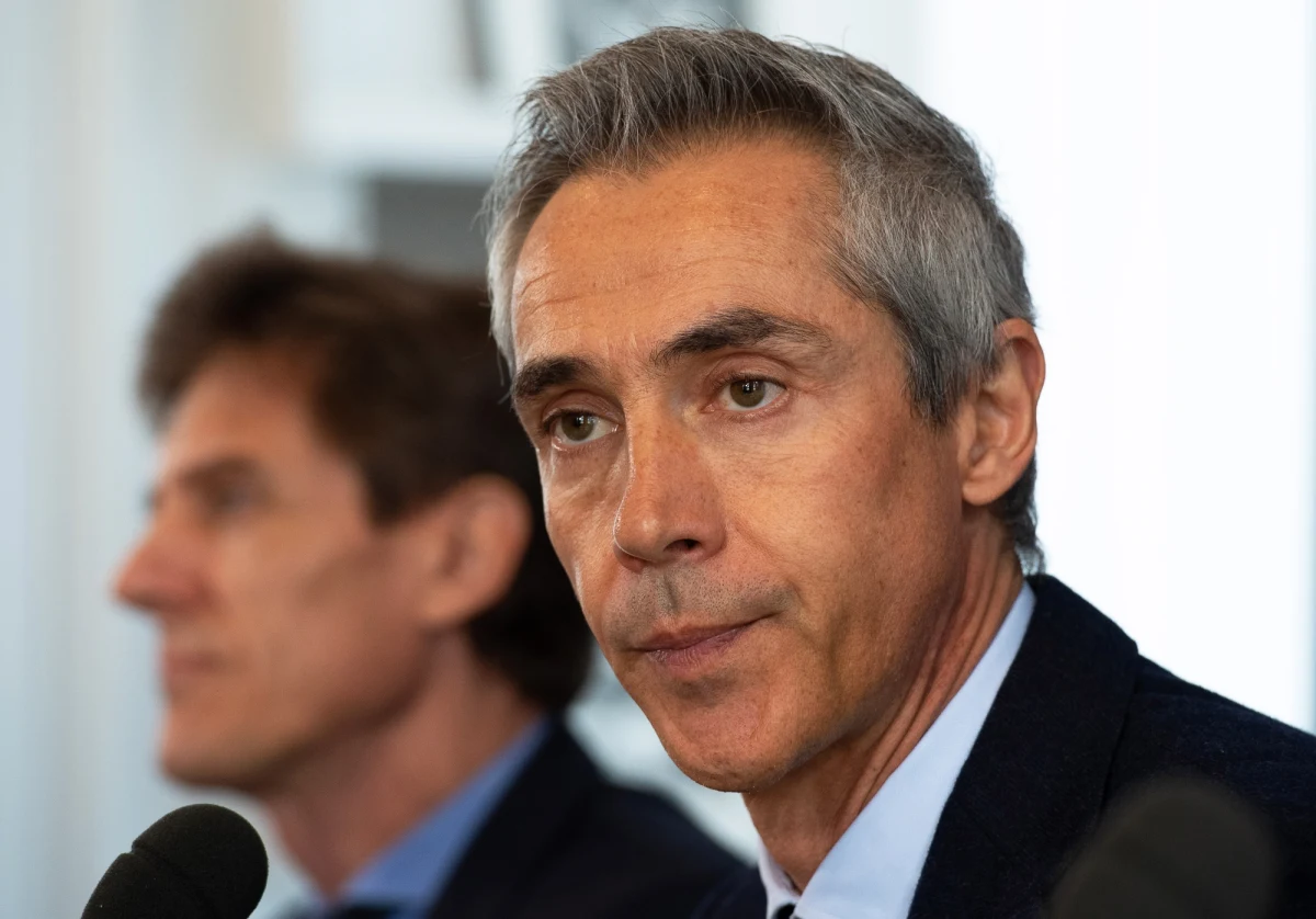 Paulo Sousa nowym trenerem piłkarskiej reprezentacji Polski mężczyzn. Informację o zatrudnieniu Portugalczyka ogłosił podczas konferencji prasowej Zbigniew Boniek. Sousa poprowadzi kadrę Polski w eliminacjach do mistrzostw świata w 2022 i na mistrzostwach Europy 2021.