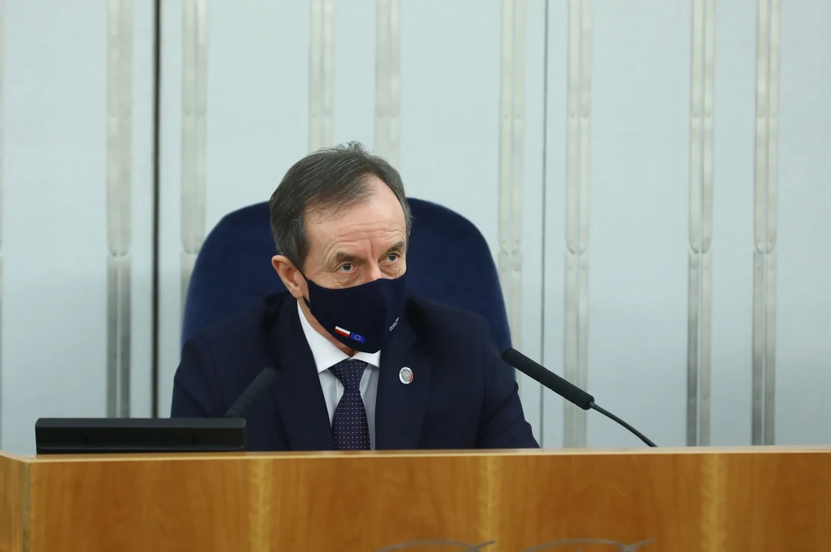 Odejście z Platformy Obywatelskiej Joanny Muchy to temat wymagający pogłębionej analizy, przemyśleń i działania, by więcej takich odejść nie było - ocenił marszałek Senatu Tomasz Grodzki. Jego zdaniem lider PO Borys Budka "wykonuje znaczne wysiłki", by Platforma pozostała główną siłą opozycji parlamentarnej.