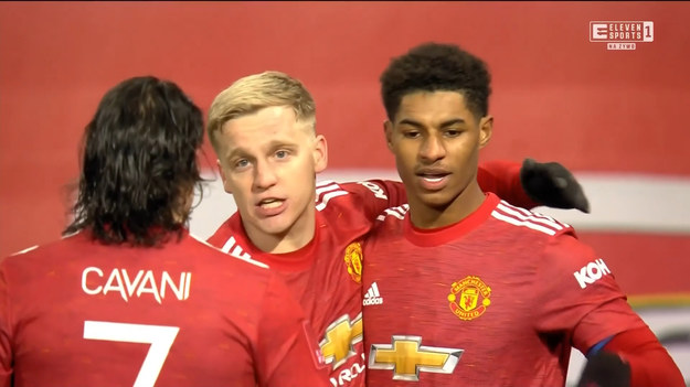 W 1/16 finału Pucharu Anglii drużyna Manchesteru United podejmowała FC Liverpool. Spotkanie zakończyło się zwycięstwem gospodarzy 3-2. 