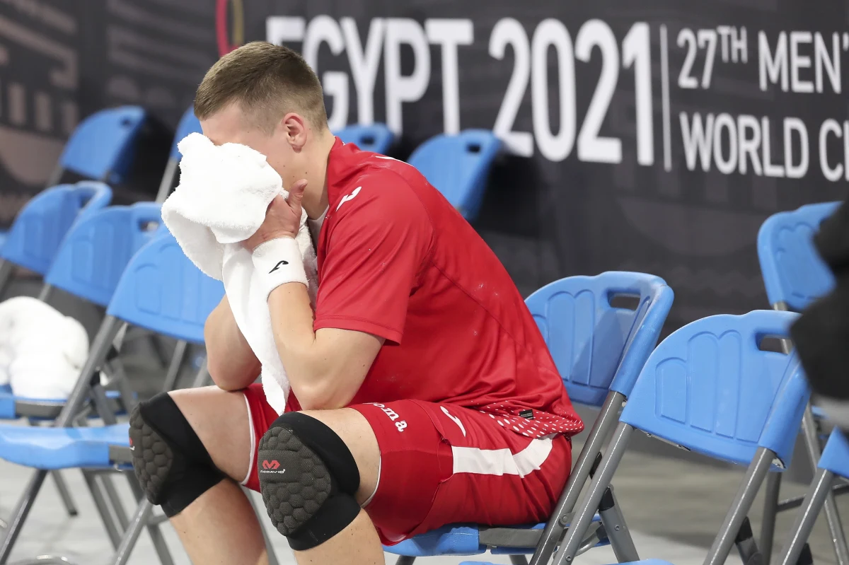 Reprezentacja Polski w piłce ręcznej mężczyzn w ostatnim meczu na mistrzostwach świata zremisowała z Niemcami 23:23. W decydującej akcji Andreas Wolff obronił rzut Patryka Walczaka. Ostatecznie biało-czerwoni zajęli czwarte miejsce w swojej grupie. 