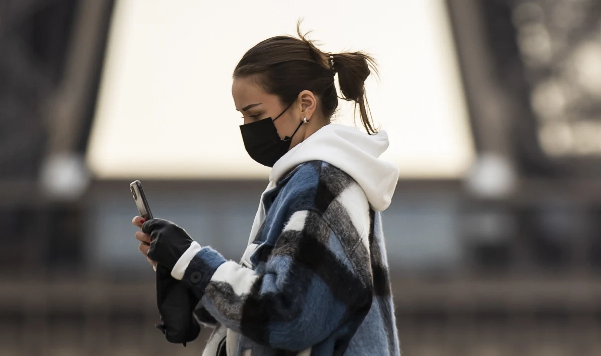 Rzecznik francuskiego rządu Gabriel Attal powiedział w czwartek, że brytyjski wariant koronawirusa odpowiada obecnie za ok. 10 proc. przypadków wszystkich aktywnych zakażeń we Francji. Na początku stycznia było to 3,2 proc.