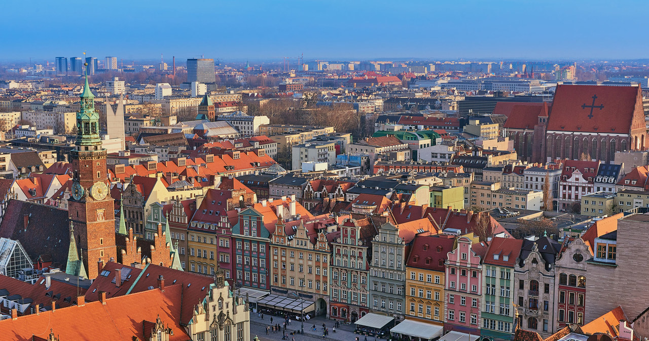 Wrocław, kolejny, został, doceniony, przez, zagraniczne, media, Piękny, Praga, Budapeszt, tłumów, napisał, brytyjski, Daily, Exp Piękny jak Praga i Budapeszt. Polskie miasto docenione w zagranicznych mediach