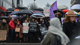 Wrocław: Oskarżony o znieważenie uczestniczek czarnego protestu uniewinniony 