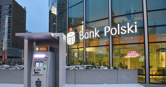 ​PKO Bank Polski zawarł przed Sądem Okręgowym w Warszawie pierwszą, pilotażową ugodę z frankowiczami. Jest ona zgodna z propozycją przewodniczącego Komisji Nadzoru Finansowego. Obie strony postępowania zastrzegły, że nie będą informować o szczegółach. 