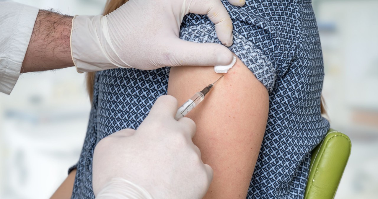 Myśl pozytywnie, szczepionka lepiej zadziała. Nowe odkrycie naukowców