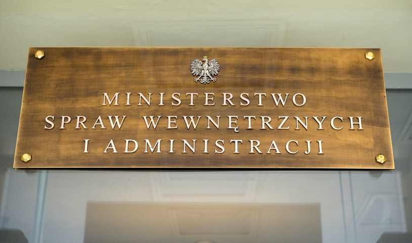 Ministerstwo Spraw Wewnętrznych I Administracji Wiadomości Zdjęcia Teriapl 1668