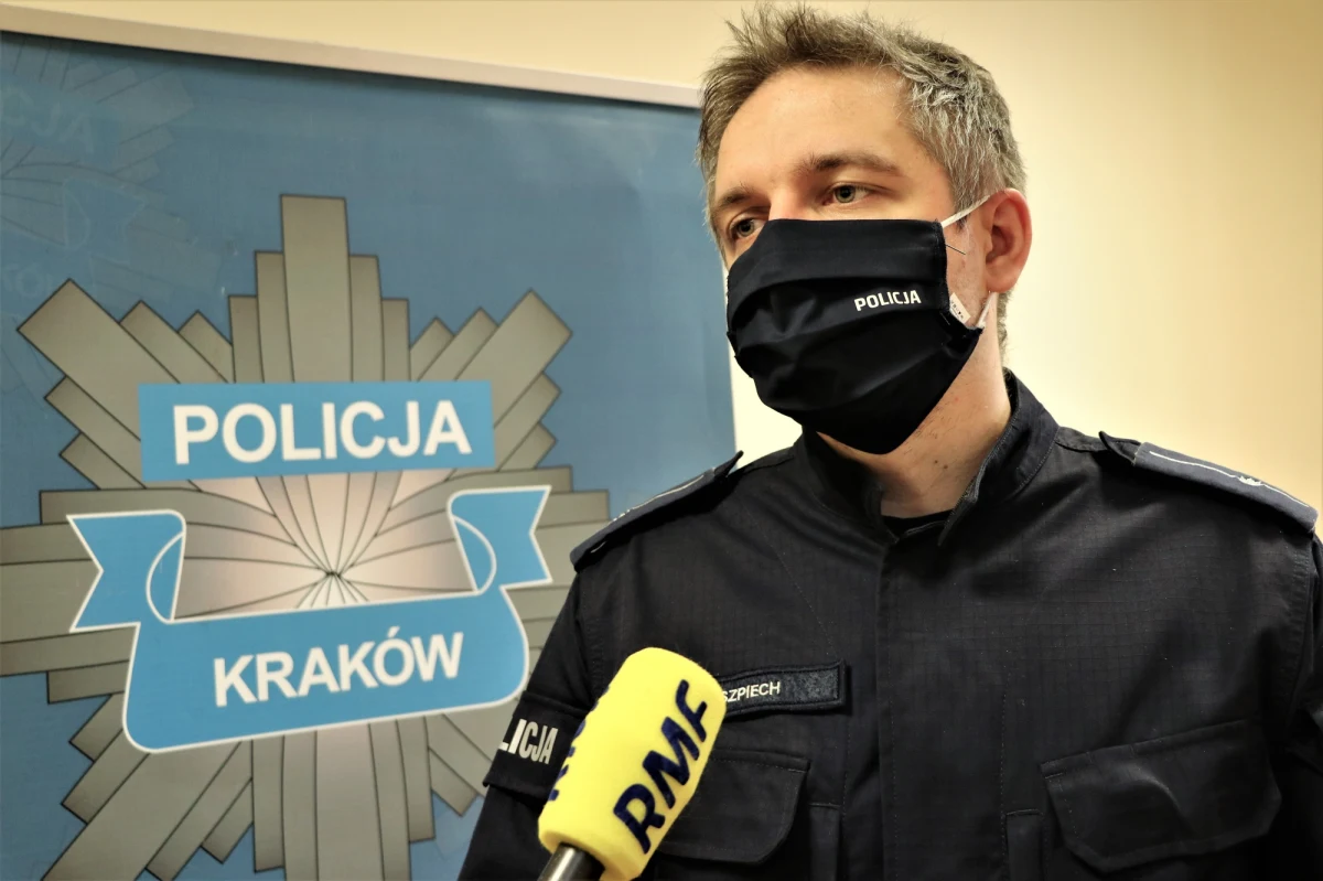 Wystarczą trzy minuty, a sprawni złodzieje, posiadający odpowiednie narzędzia potrafią wyciąć katalizator spod samochodu. Ich łupem coraz częściej padają samochody w Krakowie. 