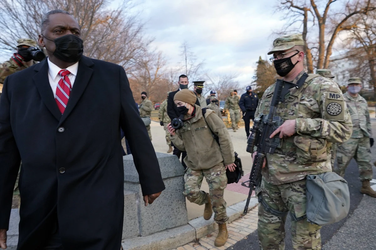 ​Przegląd sił zbrojnych USA stacjonujących poza granicami kraju będzie prowadzony z udziałem sojuszników - zapewnił w czwartek szef Pentagonu gen. Lloyd Austin. "Po jego zakończeniu podzielę się z prezydentem uwagami na temat rozmieszczenia tych wojsk" - dodał.