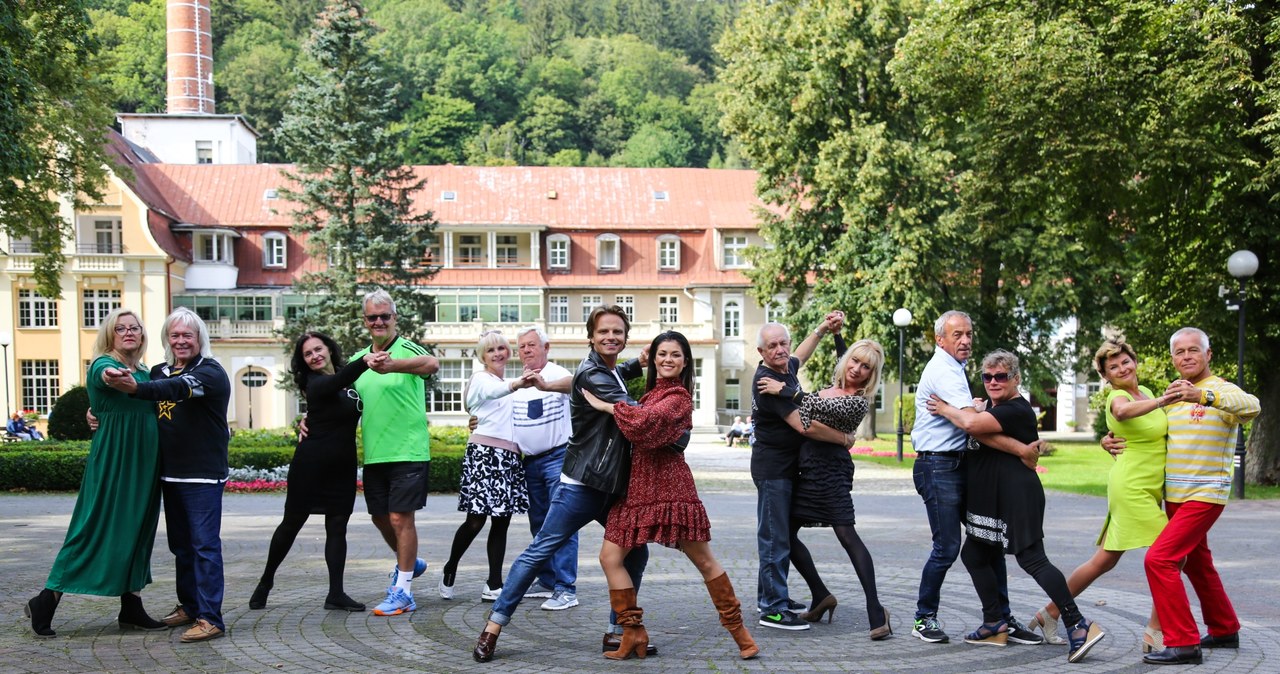 W kolejnym odcinku "Sanatorium miłości 3" po raz pierwszy w historii programu zaproszona na randkę kobieta powie "nie". O kim mowa? Poza tym cała grupa będzie uczyła się tanga pod okiem Marcina Hakiela i Katarzyny Cichopek. A to nie jedyne atrakcje.