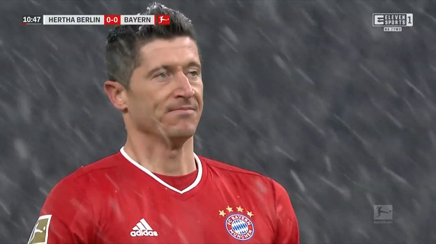 W meczu 20. kolejki Bundesligi Bayern Monachium grał na wyjeździe z Herthą Berlin. W pierwszej połowie Robert Lewandowski wykonywał rzut karny, jednak tym razem bramkarz obronił jego strzał. Bayern wygrał 1-0.