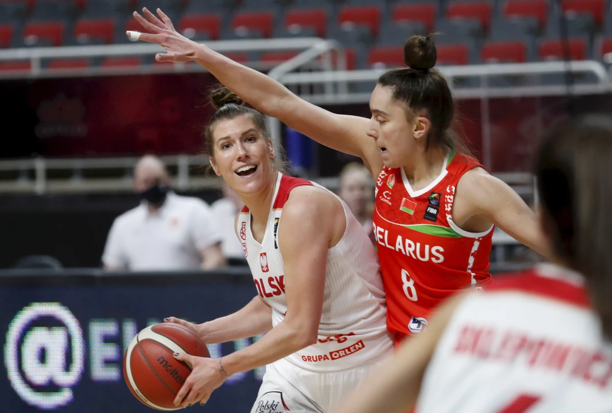 Reprezentacja Polski koszykarek przegrała z Białorusią 49:80 (12:23, 17:20, 12:14, 8:23) w "bańce" w Rydze w swoim ostatnim meczu eliminacji mistrzostw Europy 2021. Biało-czerwone z bilansem 1-3 zajęły ostatnie miejsce w grupie i nie awansowały do finałów.