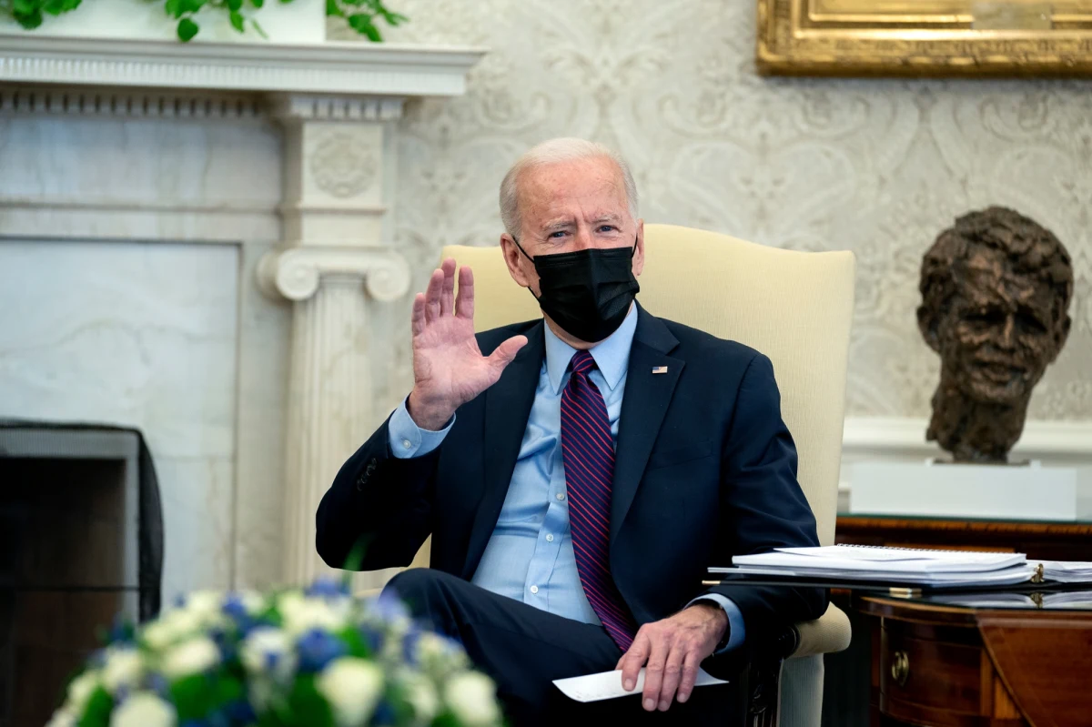 Prezydent USA Joe Biden oświadczył w wyemitowanym wywiadzie dla telewizji CBS News, że Stany Zjednoczone i Chiny nie są skazane na konflikt, ale czeka je "skrajnie ostra rywalizacja". Zapewnił, że jego podejście do relacji z Chinami będzie inne niż poprzedniego prezydenta Donalda Trumpa.