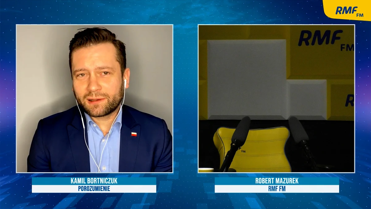 Nietypowo zakończyła się Poranna rozmowa w RMF FM. Robert Mazurek pożegnał swojego gościa słowami: "To ja już sobie pójdę" i opuścił studio. Poseł Kamil Bortniczuk zdecydował się nie kończyć wywiadu, ale kontynuować swój monolog. Jaki był tego efekt? Zobaczcie sami!