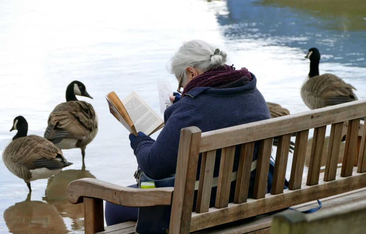 Odrzucanie osób najsłabszych, przede wszystkim chorych i niepełnosprawnych to "forma ukrytej eutanazji"- czytamy w najnowszym dokumencie na temat starości - Papieskiej Akademii Życia. Jak podkreślono pandemia wywołała "masakrę seniorów". 