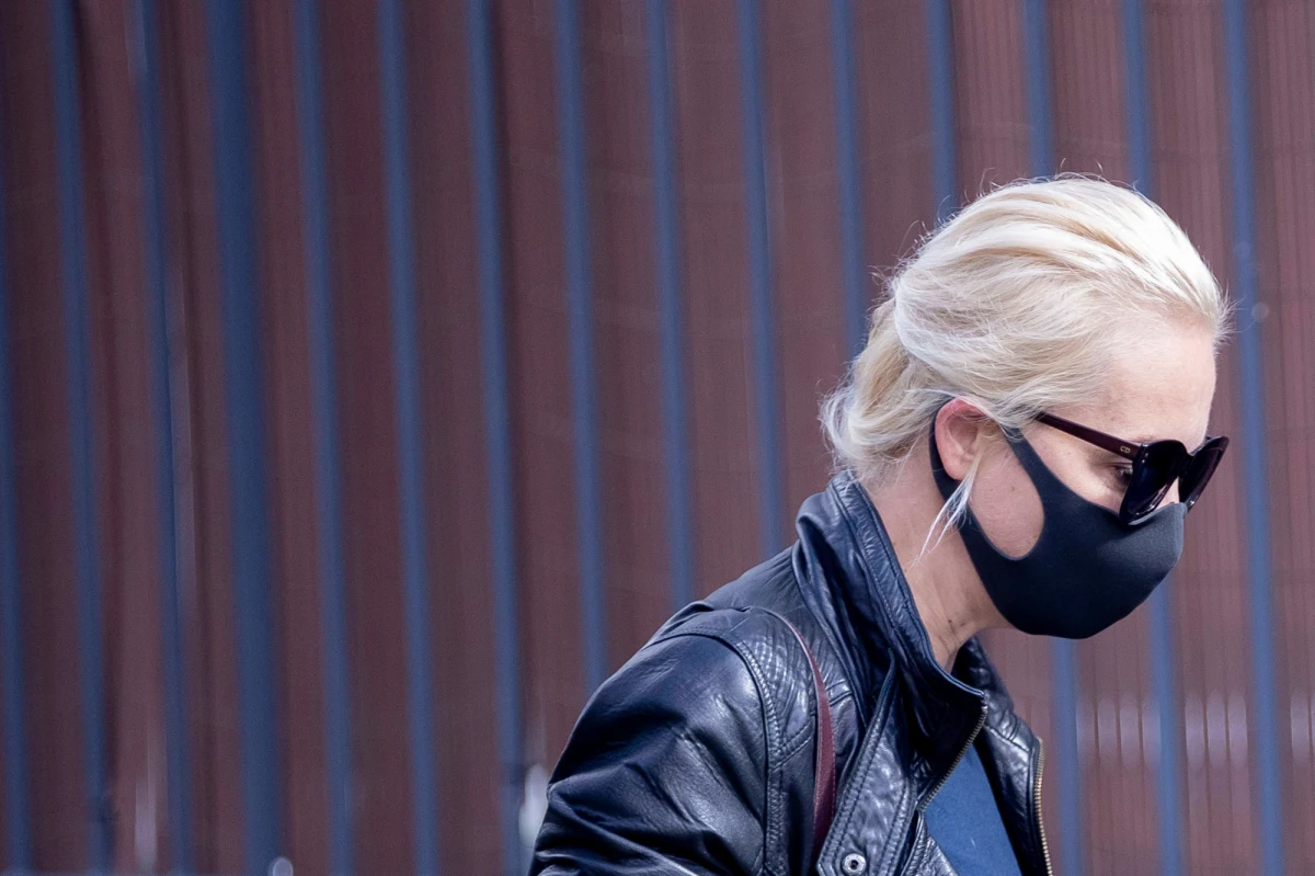 Żona uwięzionego rosyjskiego opozycjonisty Aleksieja Nawalnego, Julia, opuściła Rosję - podała agencja Interfax, powołując się na poinformowane źródło. Według agencji Julia Nawalna odleciała z lotniska Domodiedowo w Moskwie samolotem do Frankfurtu nad Menem.