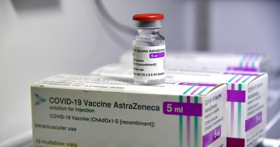 Strategia szczepień preparatem firmy AstraZeneca może być inna niż w przypadku Pfizera - pisze "Dziennik Gazeta Prawna".