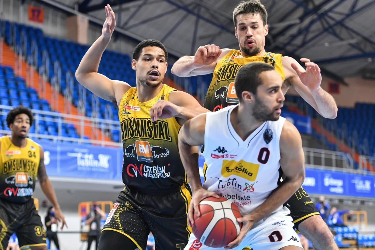 Drugi dzień turnieju finałowego Suzuki Pucharu Polski koszykarzy. W hali Globus w Lublinie czekają nas kolejne dwa spotkania ćwierćfinałowe.