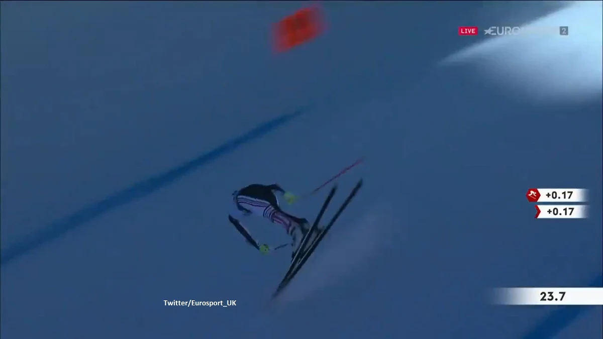 Choć Maxence Muzaton nie zdobył medalu podczas zjazdu w alpejskich mistrzostwach świata w Cortinie d’Ampezzo, to uwaga mediów skupia się właśnie na Francuzie. Alpejczyk w trakcie przejazdu stracił równowagę, ale dzięki nieprawdopodobnemu manewrowi uniknął wypadku.