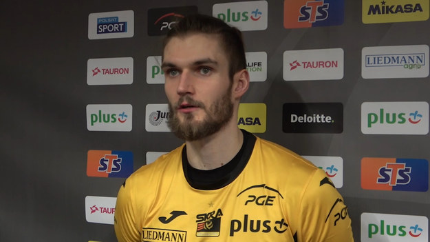 1/4 finału Pucharu Polski siatkarzy. Rozmowa z Karolem Kłosem (PGE Skra Bełchatów). 