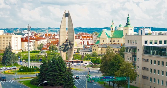 Do kancelarii premiera trafił wniosek o powołanie komisarza w Rzeszowie - dowiedzieli się reporterzy RMF FM. Pismo złożyła wojewoda podkarpacka po tym, jak rezygnację ze stanowiska prezydenta miasta złożył Tadeusz Ferenc.  