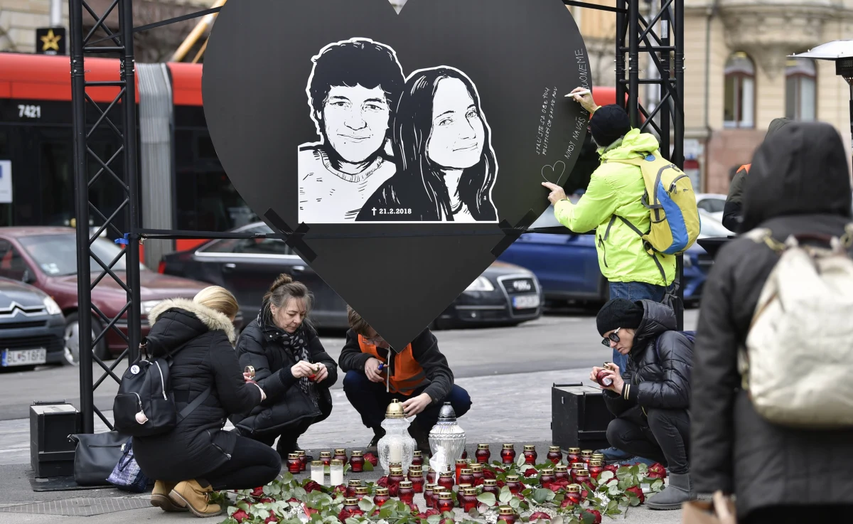 Słowacka prokuratura ma nowe dowody w sprawie zabójstwa dziennikarza Jana Kuciaka i jego narzeczonej Martiny Kusznirovej - informuje dziennik "Sme". Są one związane z Marianem Kocznerem i Aleną Zsuzsovą, którzy w 2020 roku zostali uniewinnieni w procesie ws. tej zbrodni. Wyrok został zaskarżony do Sądu Najwyższego.