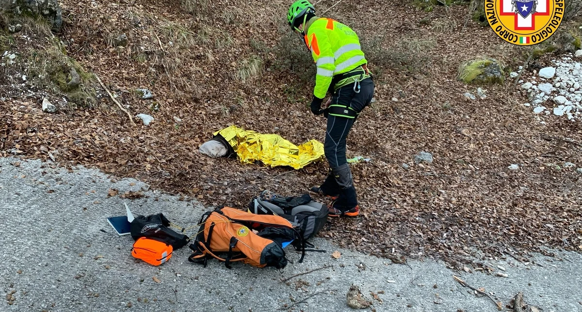 ​Zbłąkany turysta i jego pies przez tydzień błąkali się po włoskich Alpach. Wygłodniałego i zmęczonego mężczyznę odnaleźli ratownicy. Powiedział, że "pies pomógł mu przeżyć".