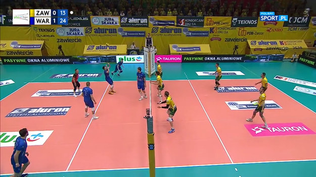 W siatkarskiej PlusLidze trwa walka o jak najlepszą pozycję przed fazą play-off. W meczu 25. kolejki Aluron CMC Warta Zawiercie przegrała we własnej hali 0:3 z Vervą Warszawa Orlen Paliwa. Goście pozostają w grze o ligowe podium.
