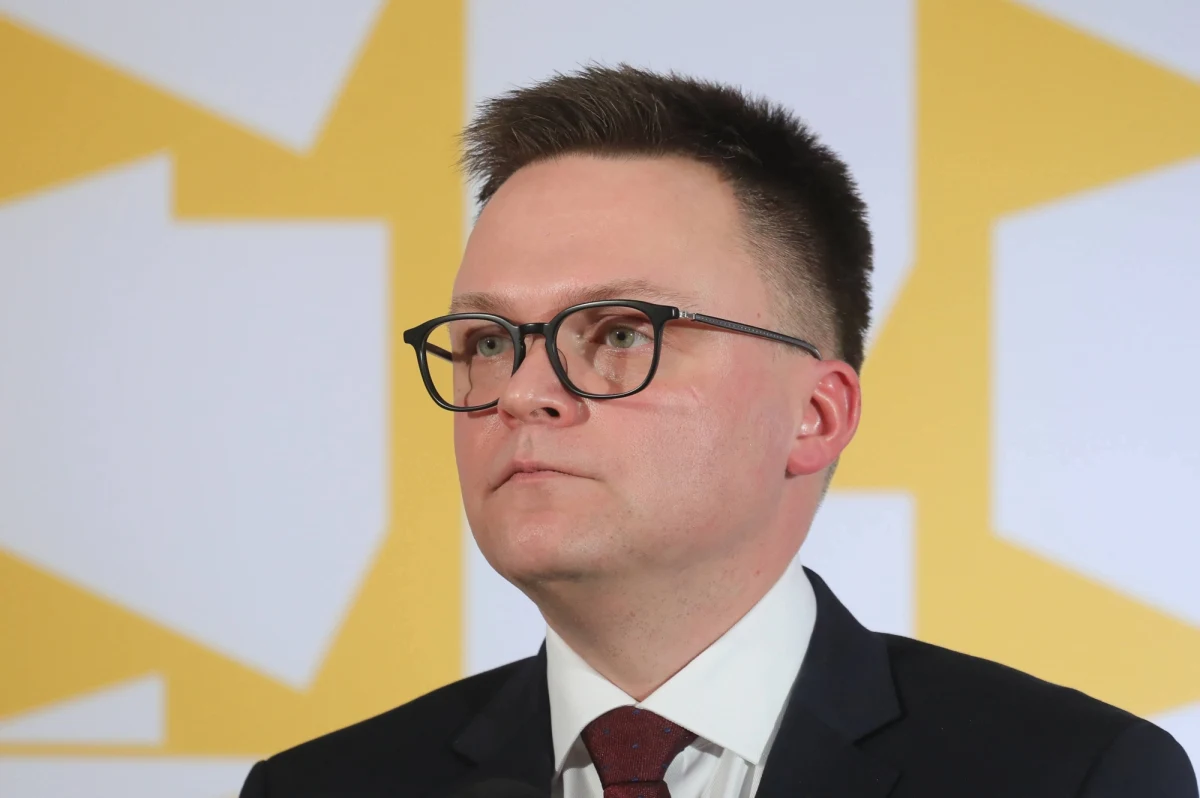 W związku z zarejestrowaniem już partii Polska 2050 nasze ugrupowanie będzie się nazywać Polska 2050 Szymona Hołowni - poinformował Hołownia na ej konferencji prasowej.