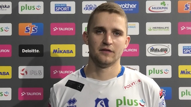 Siatkarze Ślepska Malow Suwałki pokonali Trefl Gdańsk 3:0 w meczu 25. kolejki PlusLigi. Suwalska drużyna wciąż jeszcze walczy o miejsce w fazie play-off tego sezonu.