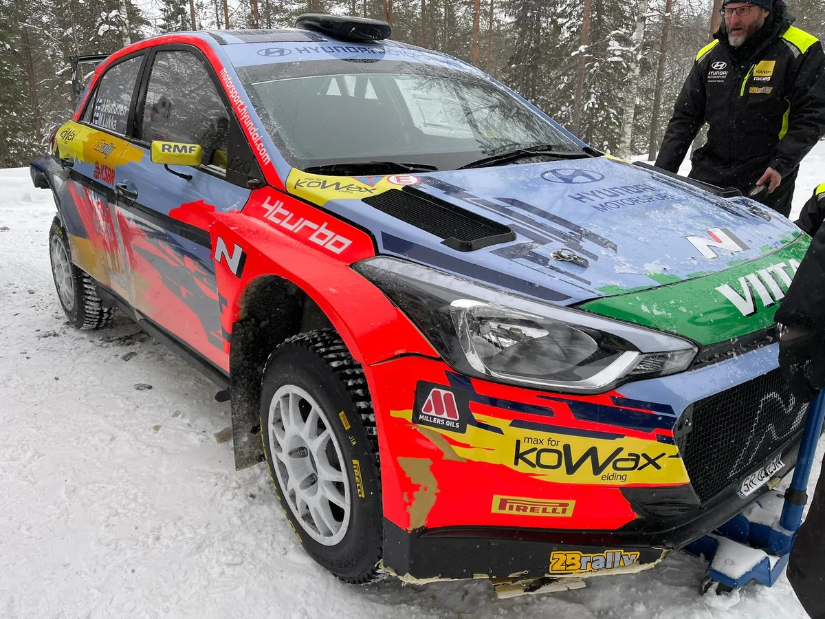 W piątek w okolicach Rovaniemi w Finlandii rozpocznie się druga runda Rajdowych Samochodowych Mistrzostw Polski. Pierwszą rundę WRC wygrał Francuz Sebastien Ogier. W Finlandii wystartuje również jeżdżący w barwach RMF FM, mistrz polski Jari Huttunen, który w tym roku będzie rywalizować w klasie WRC2. Mistrz świata WRC3 z ubiegłego roku mają już za sobą testy przed Arctic Rally.