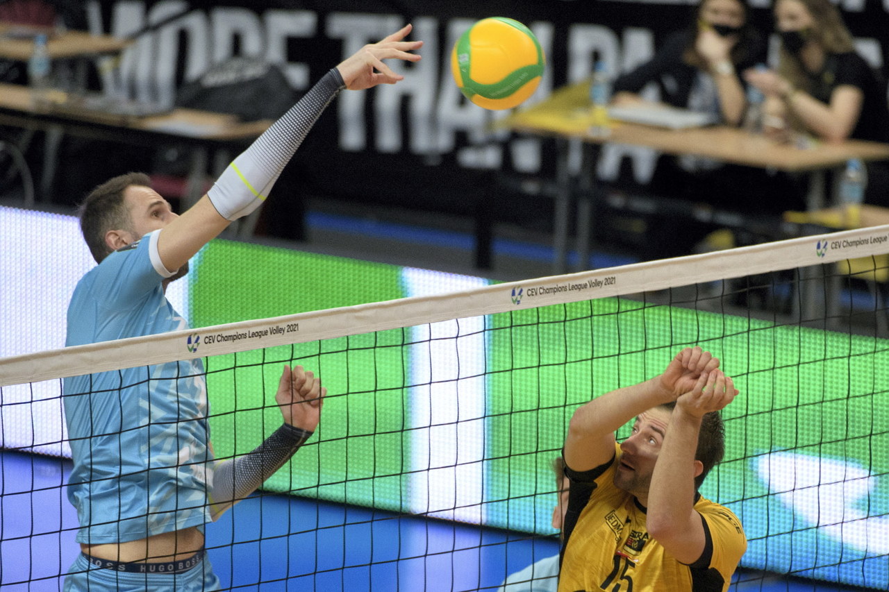 Lm Siatkarzy Pge Skra Belchatow Zenit Kazan 1 3 Sport W Interia Pl