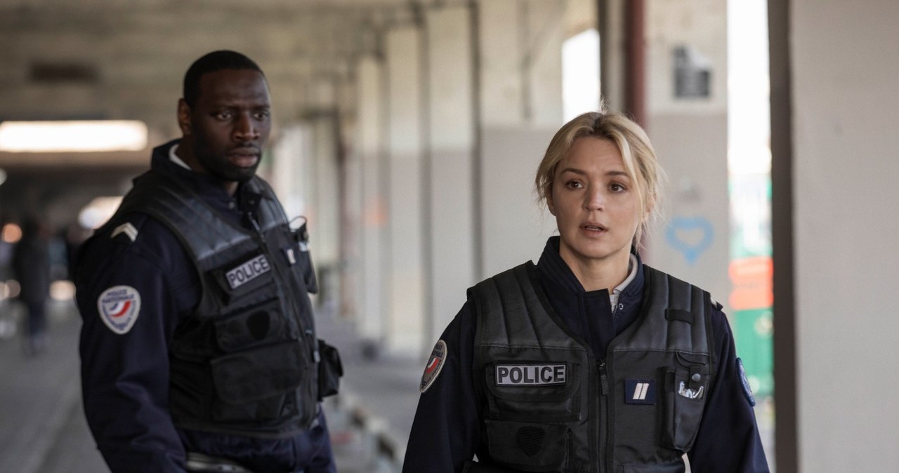Omar Sy i Virginia Efira jako nieustraszeni policjanci w emocjonującej misji. "Nocny konwój" w kinach już 19 marca.