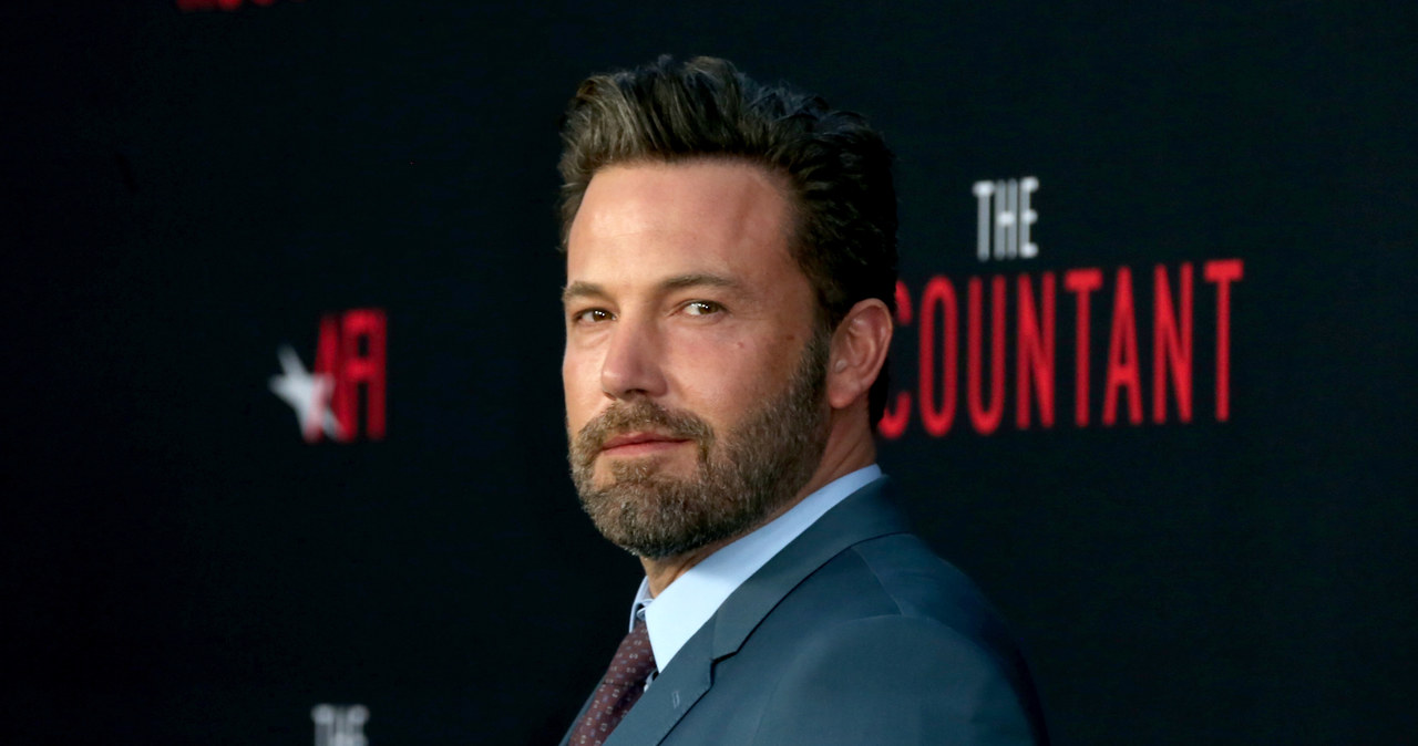 ​Słynny hollywoodzki gwiazdor w najnowszym wywiadzie po raz kolejny wrócił do swoich trudnych życiowych doświadczeń. Tym razem jednak Ben Affleck stwierdził, że bolesne przeżycia wzbogaciły go i poprawiły jego aktorskie umiejętności.