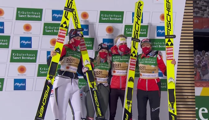Skoki narciarskie. MŚ w Oberstdorfie.  Austriaczki wygrały konkurs drużynowy kobiet. Wideo