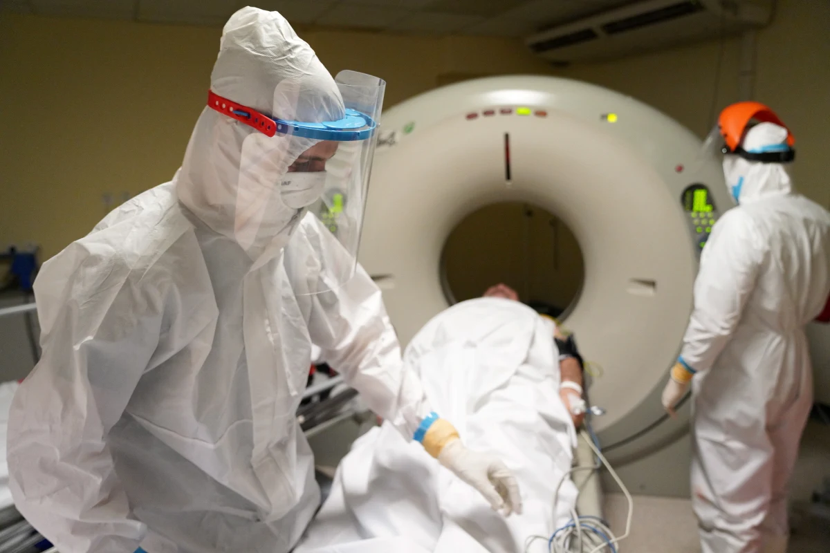 W ciągu ostatniej doby odnotowano w Polsce 4 786 nowych zakażeń koronawirusem. Zmarło 24 pacjentów z Covid-19.