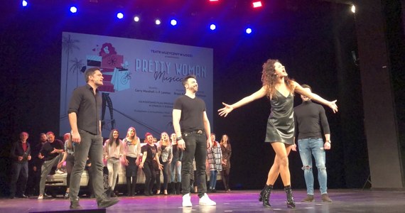 20 marca w Teatrze Muzycznym w Łodzi planowana jest premiera musicalu "Pretty Woman". Spektakl w reżyserii Jakuba Szydłowskiego, w znakomitej oprawie muzycznej, to historia dobrze znana za sprawą filmu z Julią Roberts i Richardem Gerem. W roli Vivian, dziewczyny, pracującej przy Hollywood Boulevard, publiczność zobaczy Malwinę Kusior. Aktorka zapowiada, że jej rola nie będzie wzorowana na filmowej bohaterce.