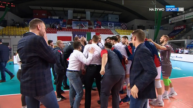 W rewanżowym meczu ćwierćfinałowym Grupa Azoty Kędzierzyn-Koźle we własnej hali przegrała 0:3 z Cucine Lube Civitanova. O losie awansu zdecydował jednak niezwykle zacięty złoty set, w którym to gospodarze wygrali 16:14.