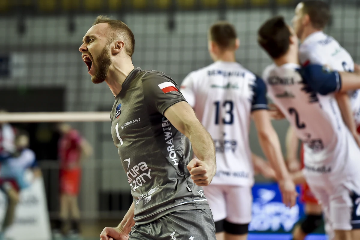 Grupa Azoty ZAKSA Kędzierzyn-Koźle awansowała do półfinału Ligi Mistrzów! Liderzy PlusLigi co prawda przegrali spotkanie rewanżowe z Cucine Lube Citanova 0:3, ale w złotym secie nie dali Włochom szans!