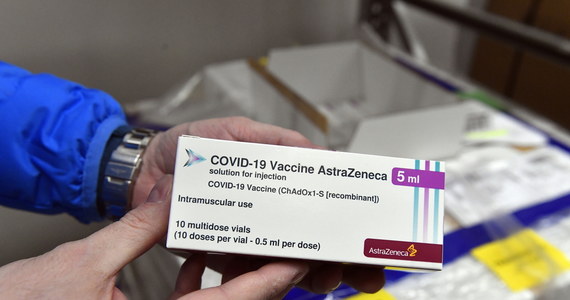 Skuteczność szczepionki firmy AstraZeneca jest wysoka, wśród 80-latków przekracza nawet 80 proc. - wynika z danych opublikowanych przez Public Health England.