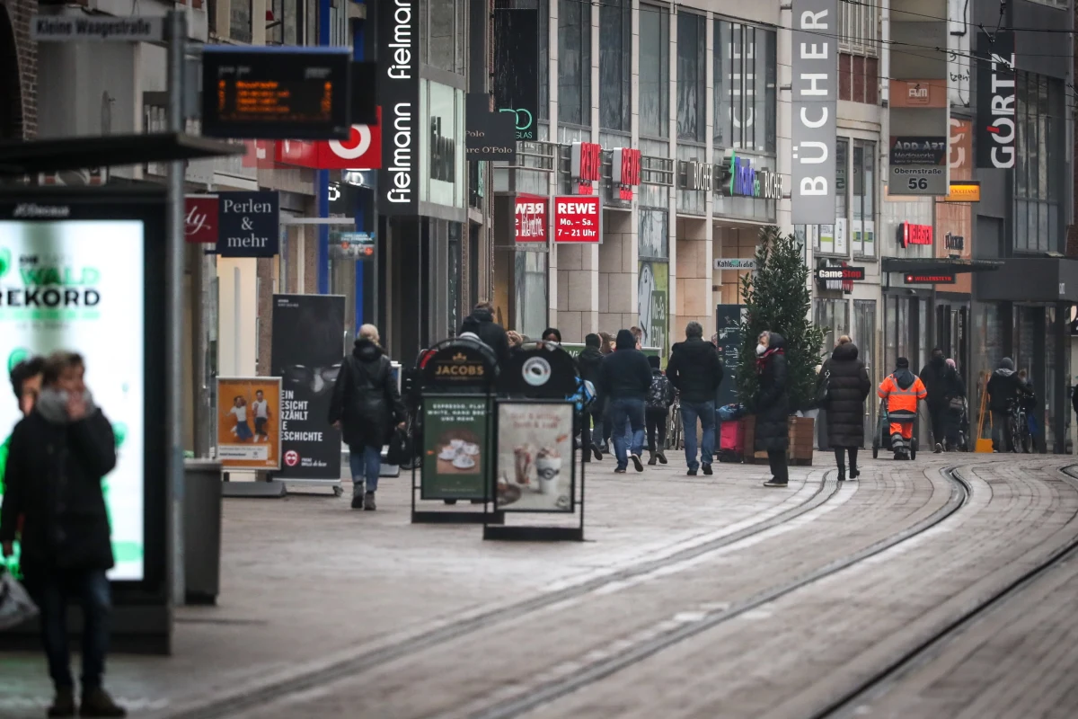 Kraj związkowy Meklemburgia-Pomorze Przednie (MV) uchwalił najsurowsze w całym RFN przepisy wjazdowe dla osób z Polski. Osoby dojeżdżające do pracy za granicą będą musiały co 48 godzin przedstawiać negatywny test na koronawirusa.