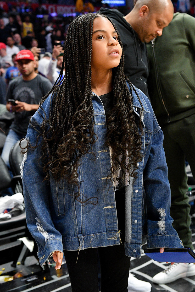 Blue Ivy Carter, 9-letnia córka Beyonce i Jaya-Z, otrzymała statuetkę Grammy w kategorii Najlepszy teledysk. Dziewczynka wystąpiła w klipie do piosenki "Brown Skin Girl" z repertuaru swojej matki.