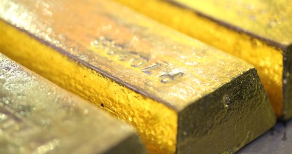 Co najmniej sto ton złota zamierza dokupić Narodowy Bank Polski. Oznaczałoby to potrojenie rezerw kruszcu od 2018 roku.