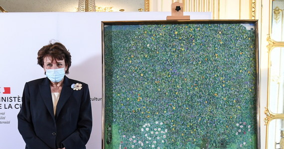 ​Francja zwróci obraz "Róże pod drzewami" Gustava Klimta jego prawowitym właścicielom, rodzinie Nory Stiasny - poinformowała minister kultury Roselyne Bachelot w poniedziałek.