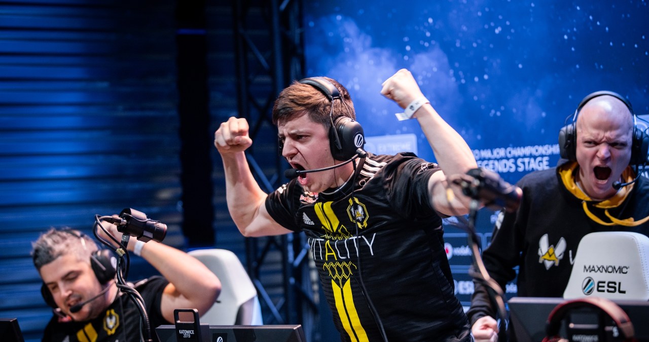 Kiedy gracze CS:GO grają najlepiej? - Gry w INTERIA.PL