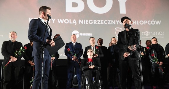 Około 1 mln złotych straciły polskie aktorki, oszukane metodą "na policjanta" – dowiedziała się Polska Agencja Prasowa. Jedna z kobiet jest znana z filmów Patryka Vegi. 