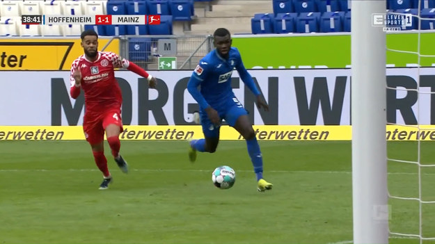 Hoffenheim - Mainz w 26. kolejce Bundesligi. Drużyna Mainz już w 1. minucie otworzyła wynik spotkania. Hoffenheim wyrównało, ale to Mainz ostatecznie zgarnęło 3 punkty wygrywając na wyjeździe 2-1.